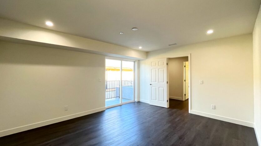 13227 Florwood Ave - Hawthorne - California - 4 bed, 4.5 bath rental property