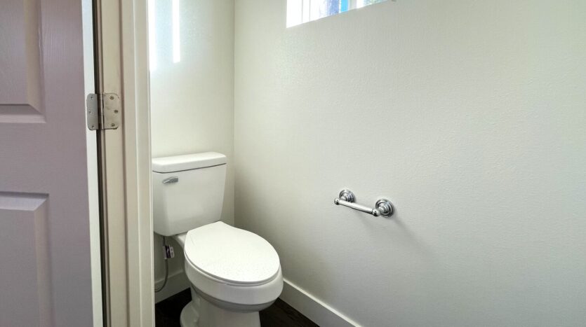 13227 Florwood Ave - Hawthorne - California - 4 bed, 4.5 bath rental property