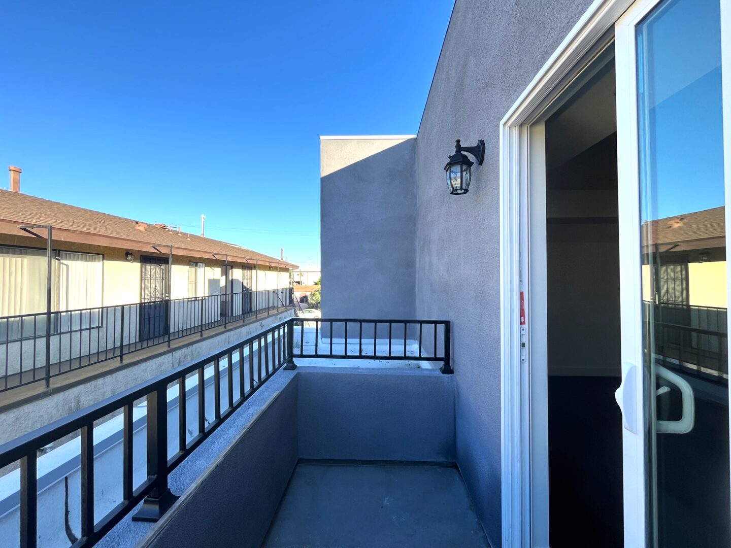 13227 Florwood Ave - Hawthorne - California - 4 bed, 4.5 bath rental property