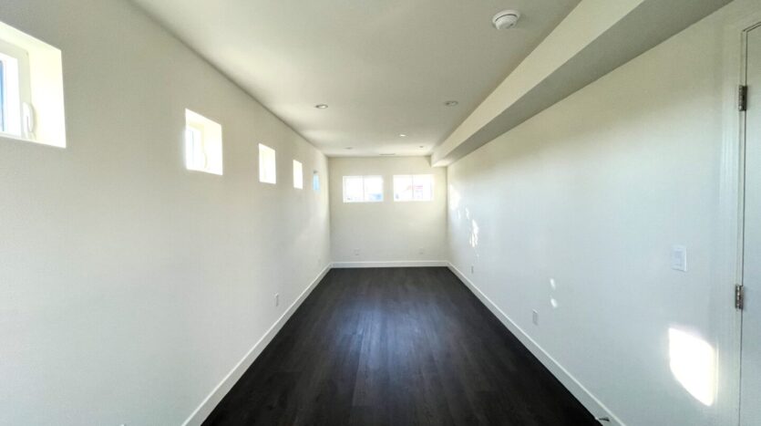 13227 Florwood Ave - Hawthorne - California - 4 bed, 4.5 bath rental property