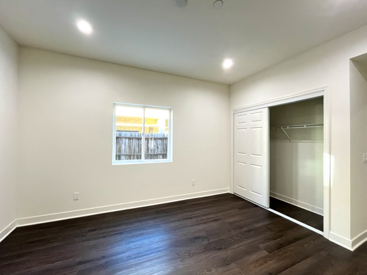 13227 Florwood Ave - Hawthorne - California - 4 bed, 4.5 bath rental property