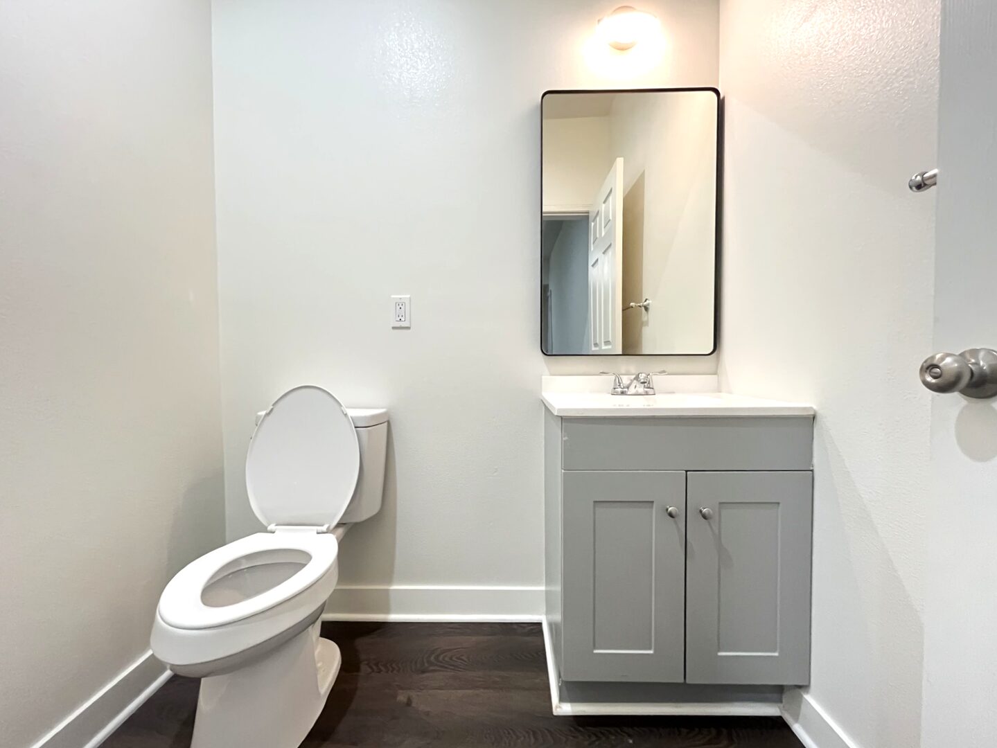 13227 Florwood Ave - Hawthorne - California - 4 bed, 4.5 bath rental property