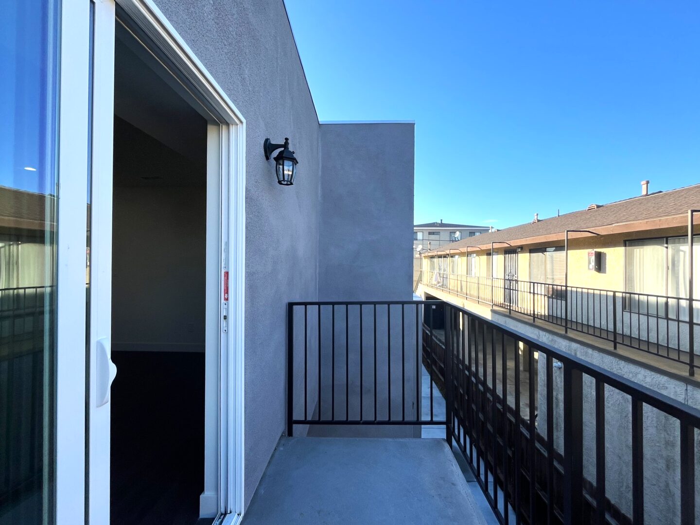 13227 Florwood Ave - Hawthorne - California - 4 bed, 4.5 bath rental property