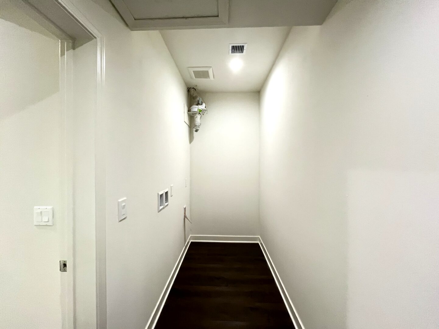 13227 Florwood Ave - Hawthorne - California - 4 bed, 4.5 bath rental property