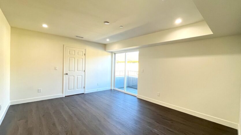 13227 Florwood Ave - Hawthorne - California - 4 bed, 4.5 bath rental property