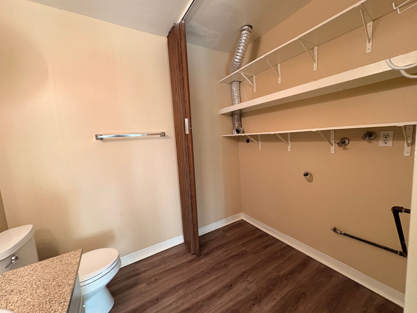 1330 E Foothill Blvd. - 53 - Glendora - California - 3 bed, 2.5 bath rental property