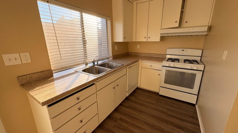 1330 E Foothill Blvd. - 53 - Glendora - California - 3 bed, 2.5 bath rental property