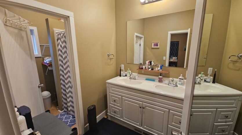 1339 Humboldt St. - A - Bellingham - Washington - 2 bed, 1 bath rental property