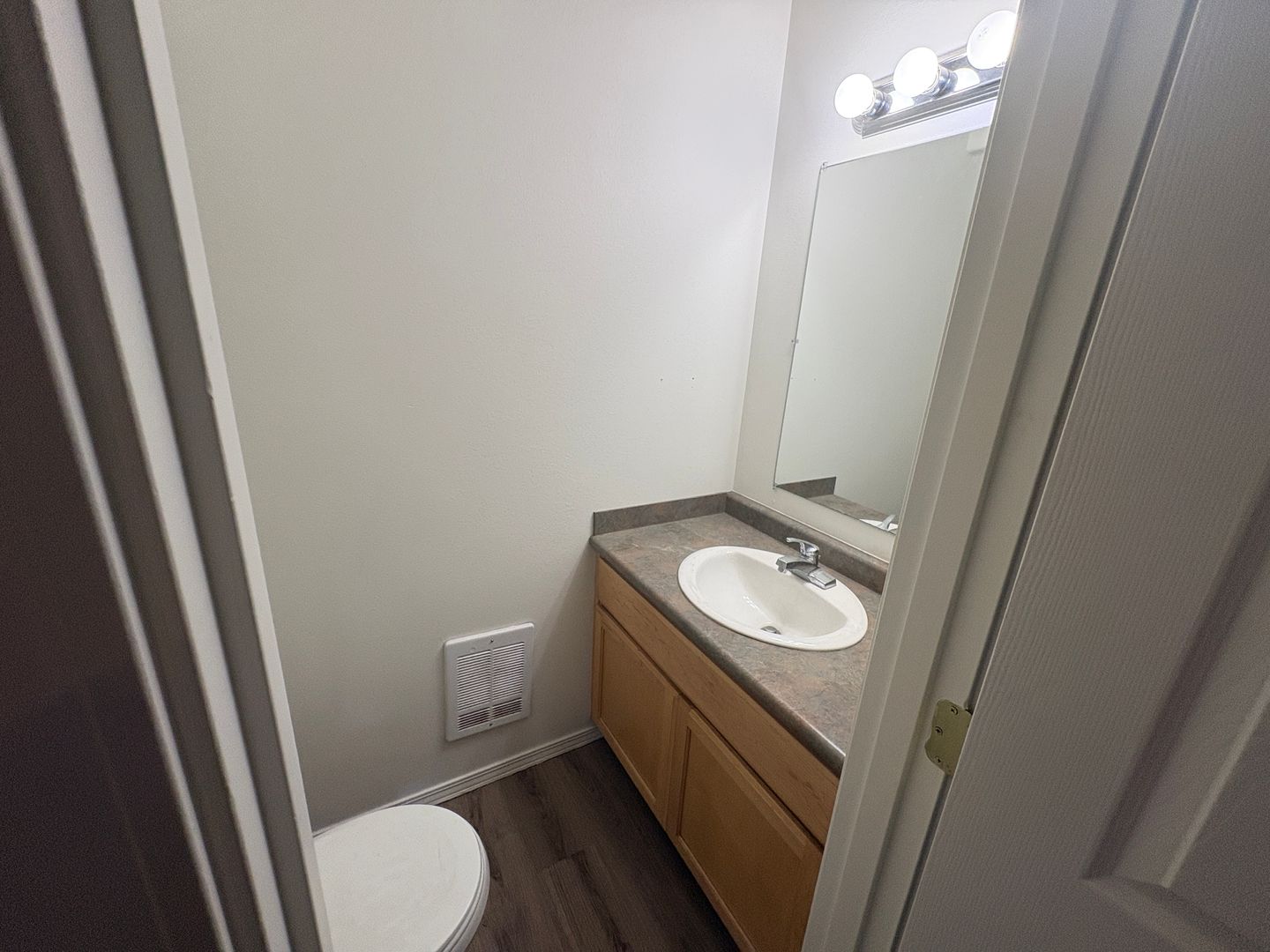 14 SE McKinley Ave - 2 - Bend - Oregon - 3 bed, 2.5 bath rental property