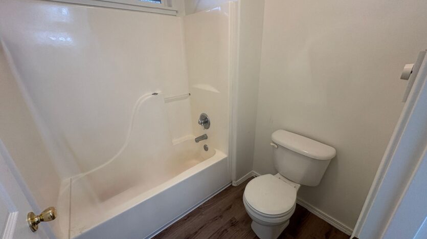 14 SE McKinley Ave - 2 - Bend - Oregon - 3 bed, 2.5 bath rental property
