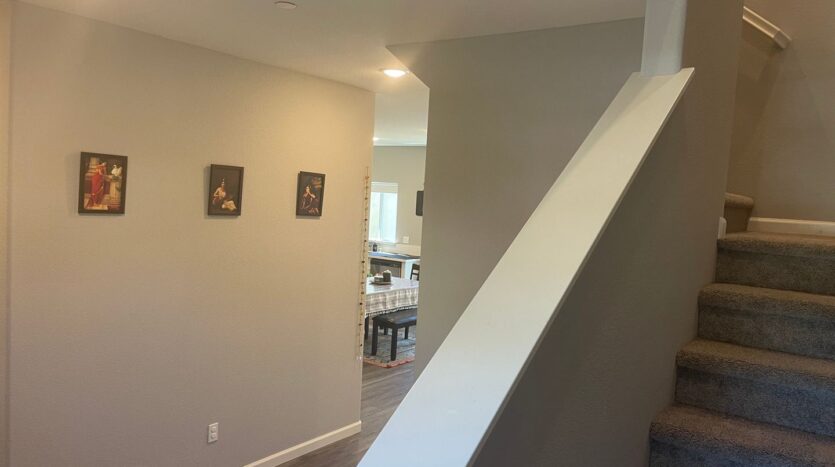 1424 Willowedge Way - Stockton - California - 4 bed, 3 bath rental property