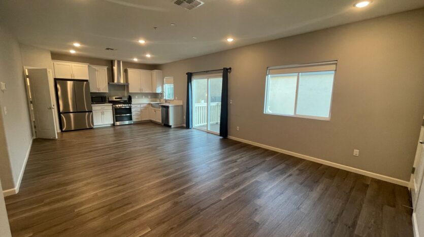 1424 Willowedge Way - Stockton - California - 4 bed, 3 bath rental property