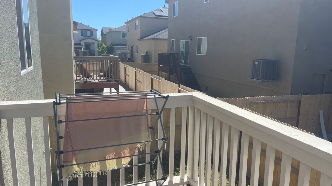 1424 Willowedge Way - Stockton - California - 4 bed, 3 bath rental property