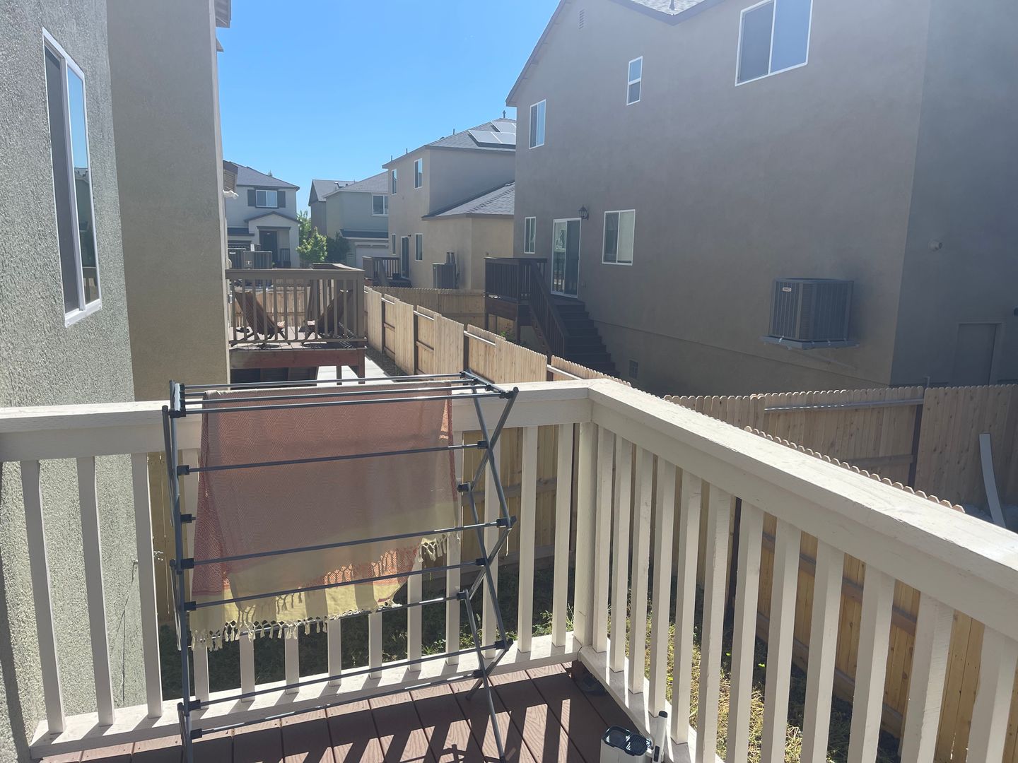 1424 Willowedge Way - Stockton - California - 4 bed, 3 bath rental property