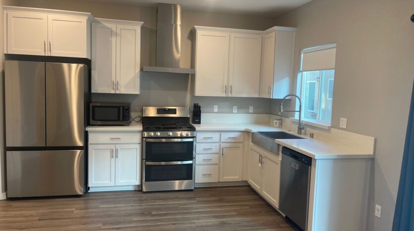 1424 Willowedge Way - Stockton - California - 4 bed, 3 bath rental property