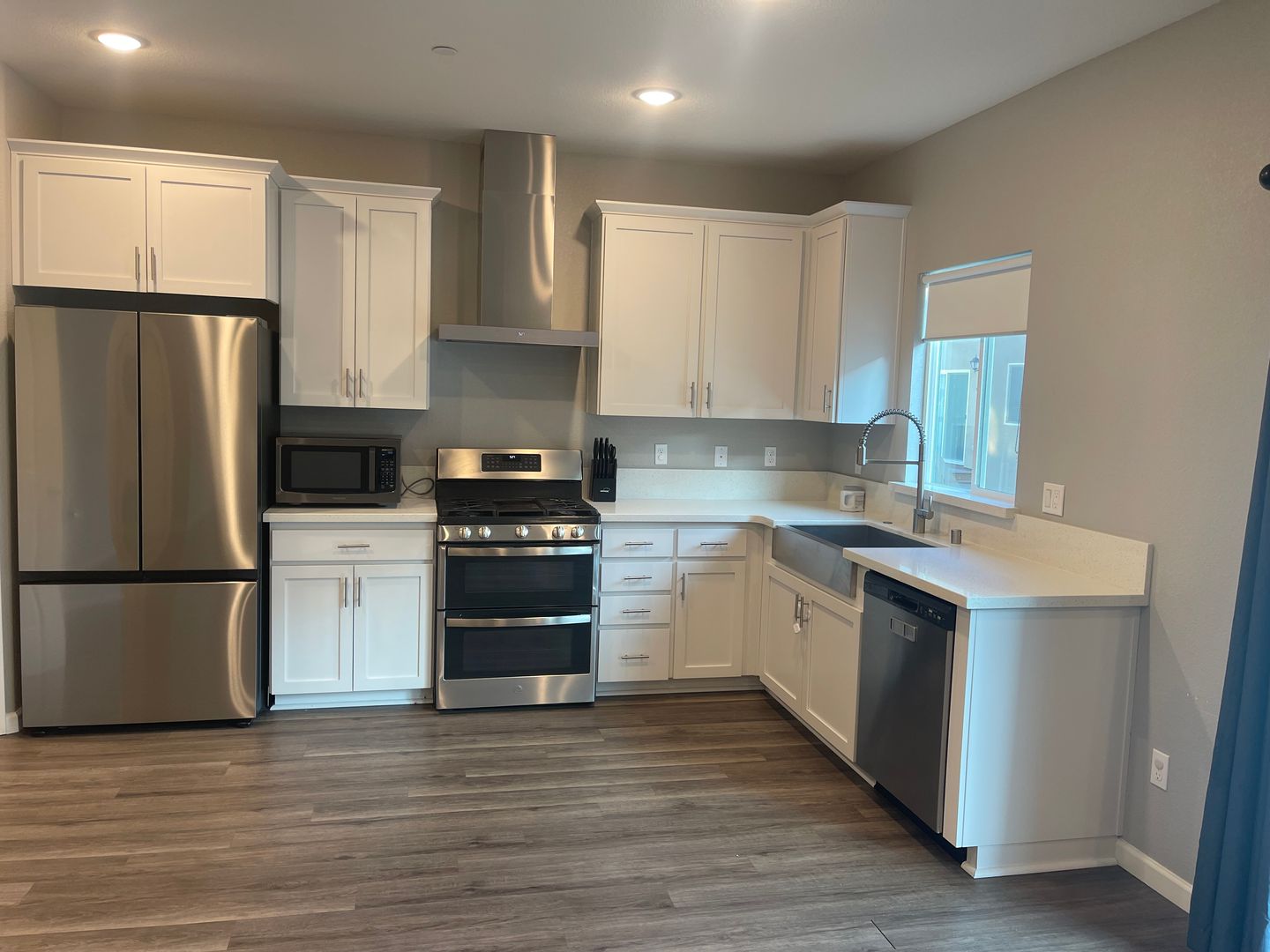 1424 Willowedge Way - Stockton - California - 4 bed, 3 bath rental property