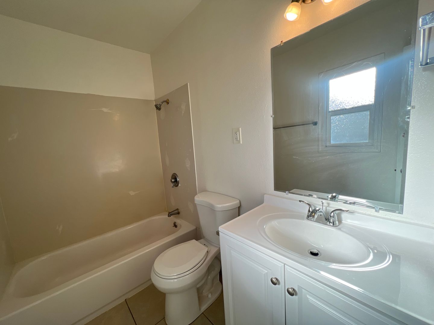 1450-1476 167th Ave - San Leandro - California - 1 bed, 1 bath rental property