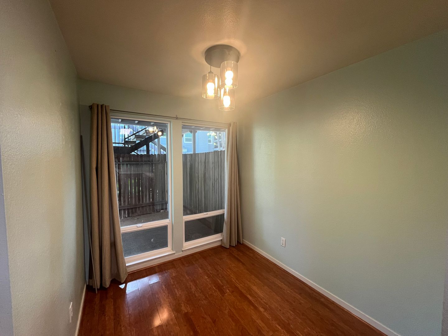 1523 Hood Rd Unit C - Sacramento - California - 2 bed, 2 bath rental property
