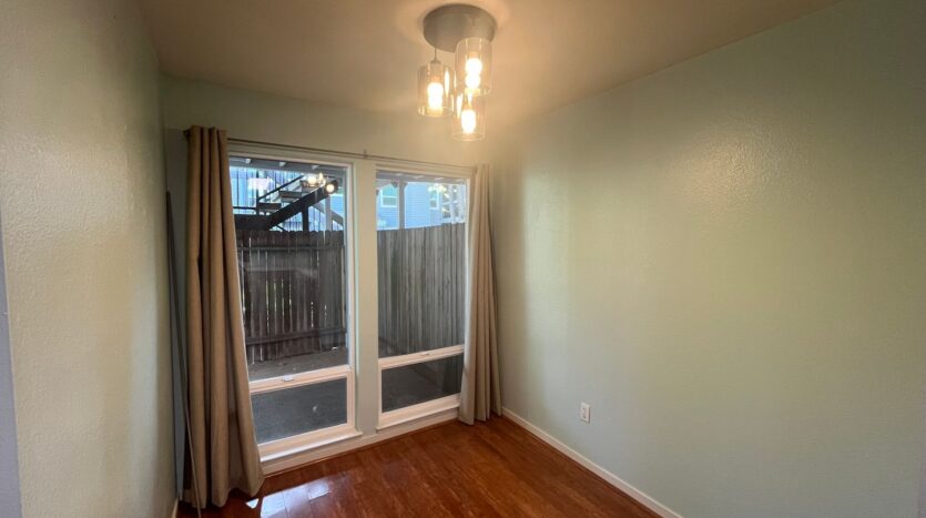 1523 Hood Rd Unit C - Sacramento - California - 2 bed, 2 bath rental property