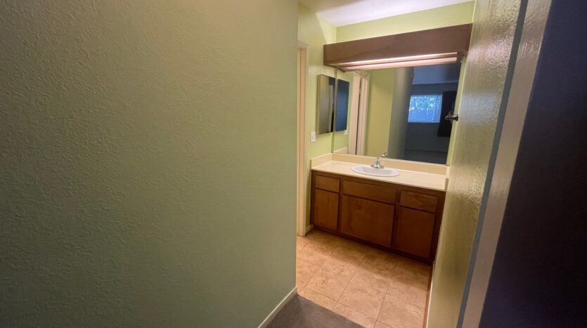 1523 Hood Rd Unit C - Sacramento - California - 2 bed, 2 bath rental property