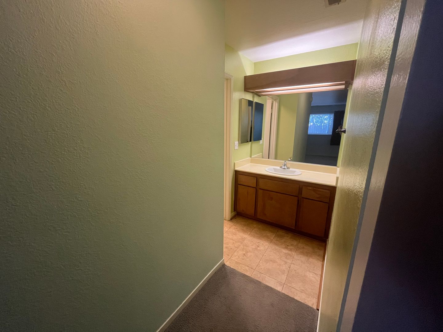 1523 Hood Rd Unit C - Sacramento - California - 2 bed, 2 bath rental property