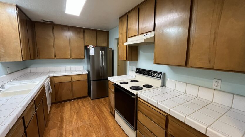 1523 Hood Rd Unit C - Sacramento - California - 2 bed, 2 bath rental property