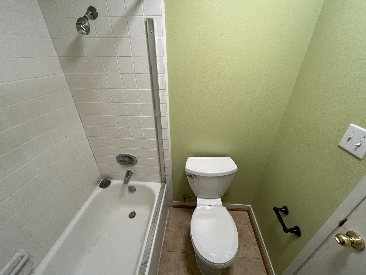 1523 Hood Rd Unit C - Sacramento - California - 2 bed, 2 bath rental property