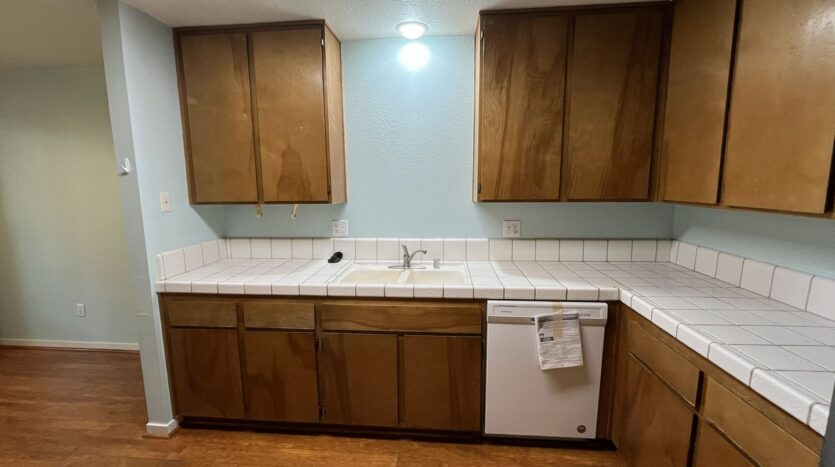 1523 Hood Rd Unit C - Sacramento - California - 2 bed, 2 bath rental property