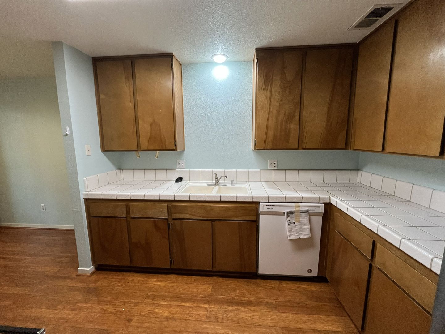 1523 Hood Rd Unit C - Sacramento - California - 2 bed, 2 bath rental property