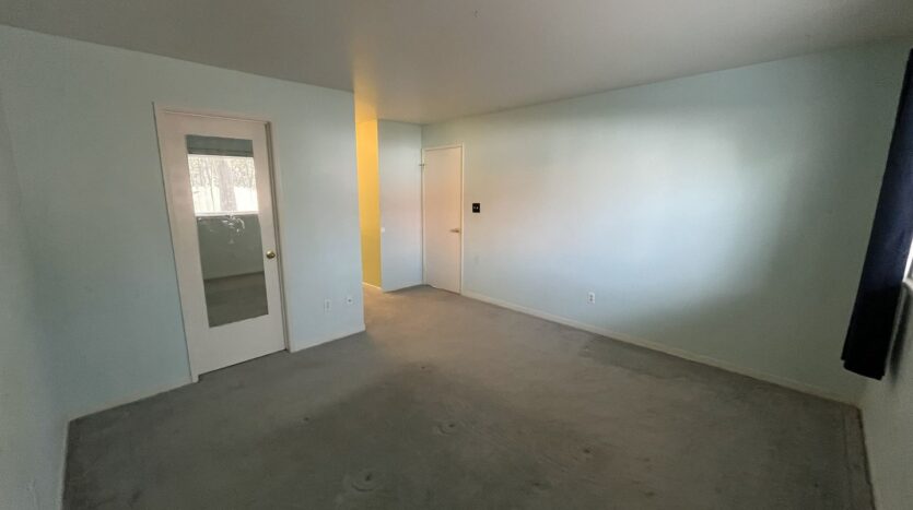 1523 Hood Rd Unit C - Sacramento - California - 2 bed, 2 bath rental property