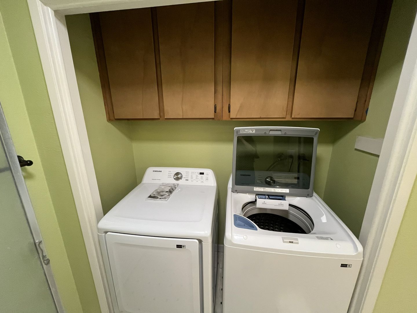 1523 Hood Rd Unit C - Sacramento - California - 2 bed, 2 bath rental property