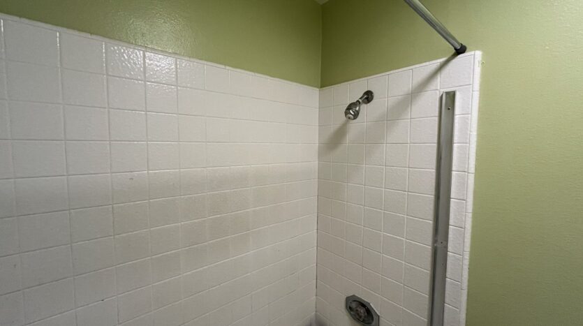 1523 Hood Rd Unit C - Sacramento - California - 2 bed, 2 bath rental property