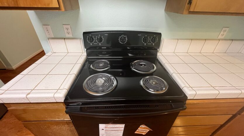 1523 Hood Rd Unit C - Sacramento - California - 2 bed, 2 bath rental property