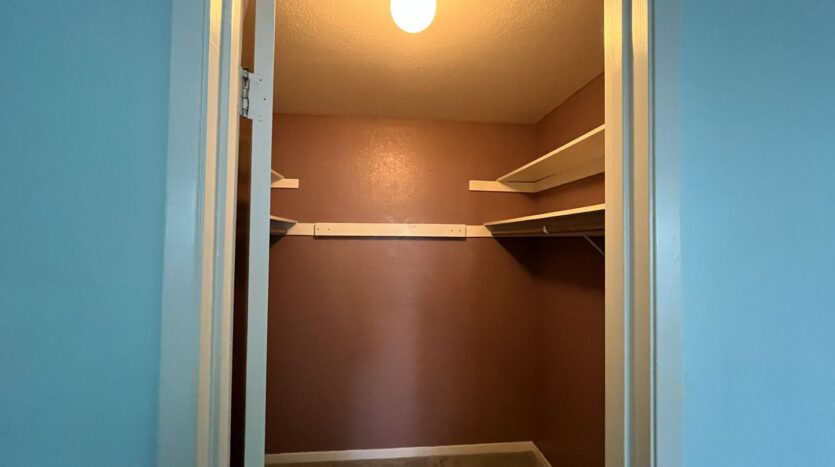 1523 Hood Rd Unit C - Sacramento - California - 2 bed, 2 bath rental property