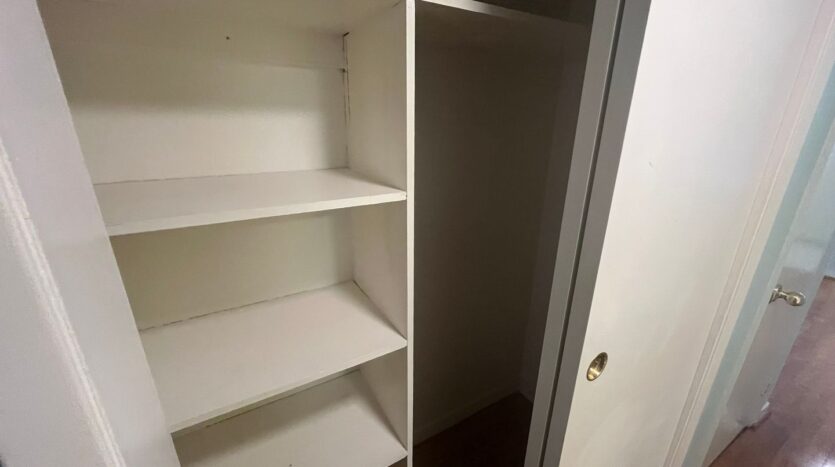 1523 Hood Rd Unit C - Sacramento - California - 2 bed, 2 bath rental property