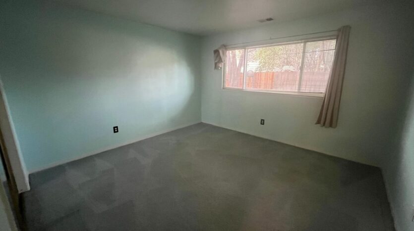 1523 Hood Rd Unit C - Sacramento - California - 2 bed, 2 bath rental property