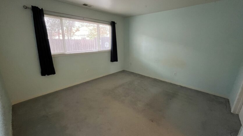 1523 Hood Rd Unit C - Sacramento - California - 2 bed, 2 bath rental property