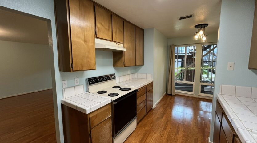 1523 Hood Rd Unit C - Sacramento - California - 2 bed, 2 bath rental property