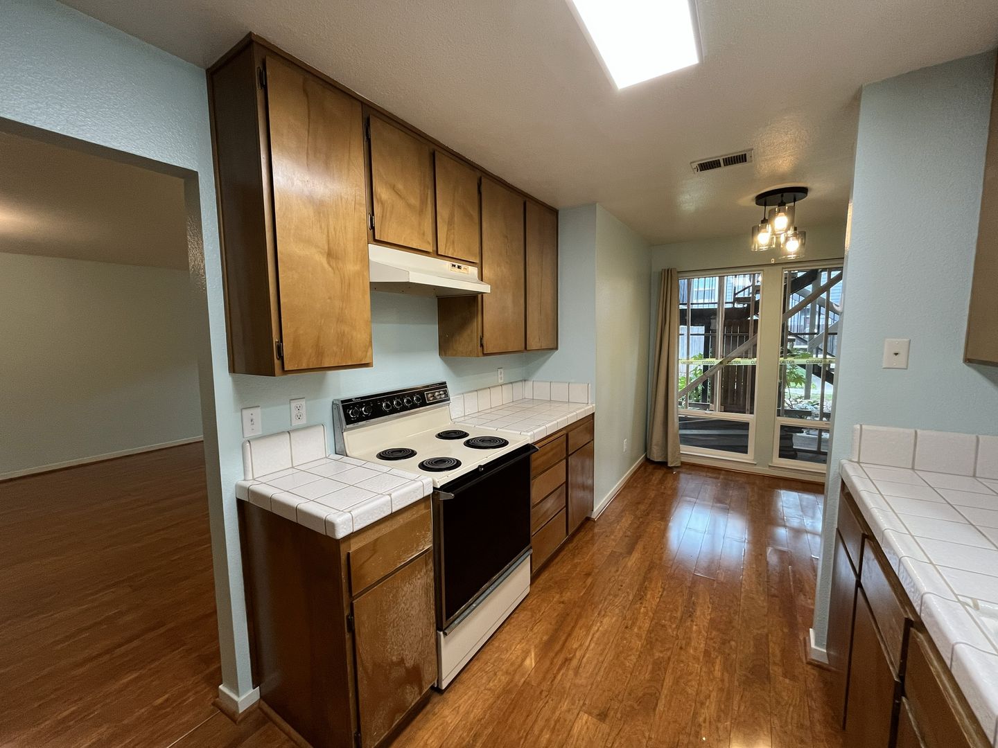 1523 Hood Rd Unit C - Sacramento - California - 2 bed, 2 bath rental property