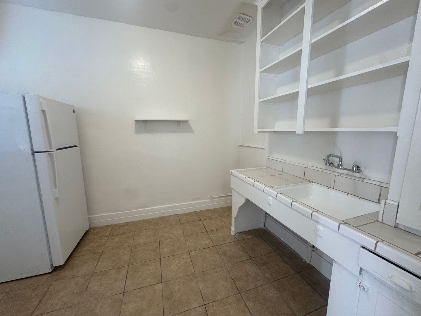 1538 E Third St  - Long Beach - California - 1 bath rental property