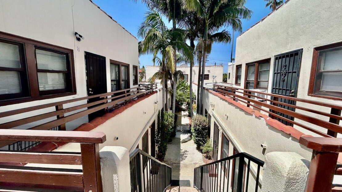 1538 E Third St  - Unit 11 - Long Beach - California - 1 bath rental property