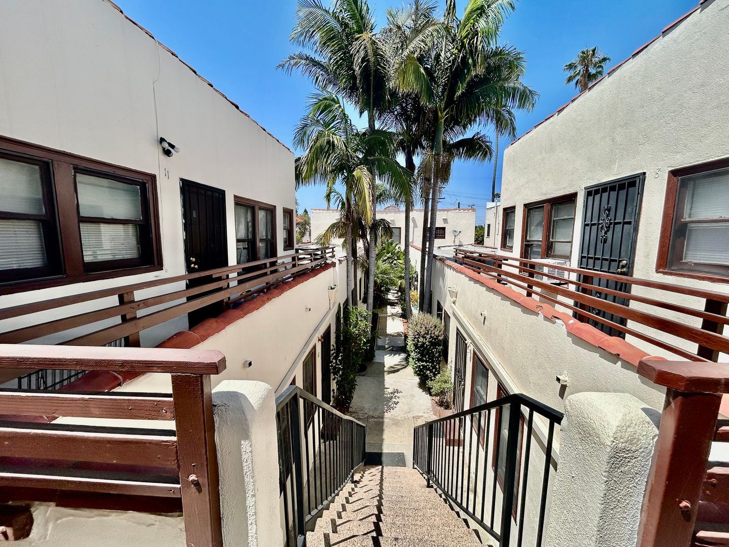 1538 E Third St  - Unit 11 - Long Beach - California - 1 bath rental property