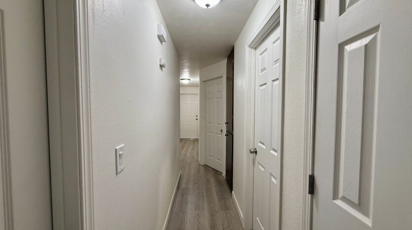 1543 NW Rimrock Dr - Redmond - Oregon - 3 bed, 1.5 bath rental property