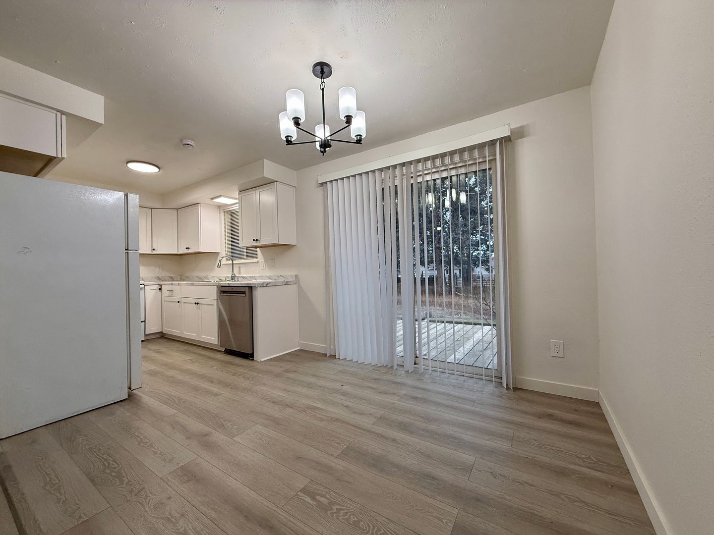 1543 NW Rimrock Dr - Redmond - Oregon - 3 bed, 1.5 bath rental property