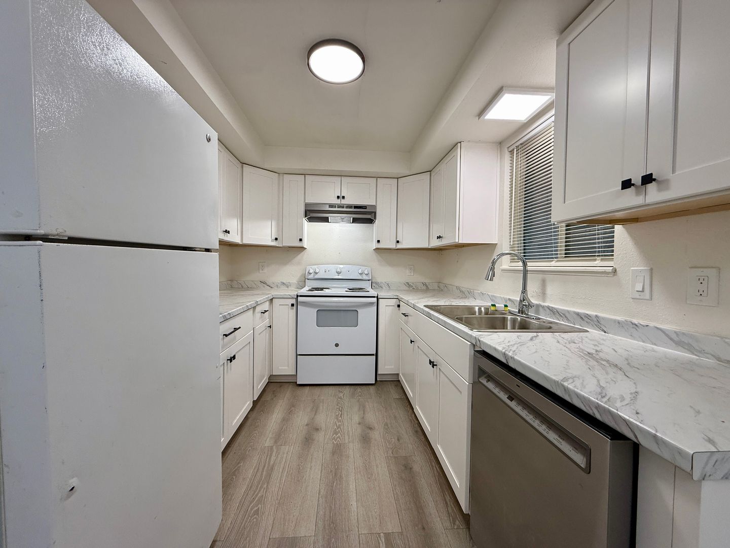 1543 NW Rimrock Dr - Redmond - Oregon - 3 bed, 1.5 bath rental property