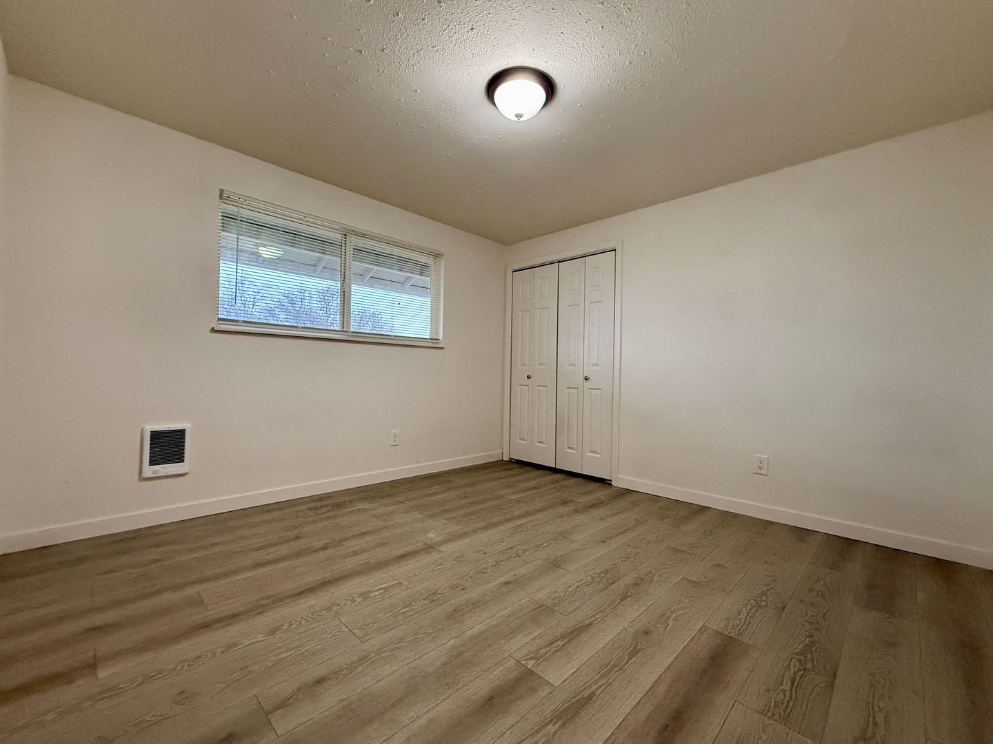 1543 NW Rimrock Dr - Redmond - Oregon - 3 bed, 1.5 bath rental property