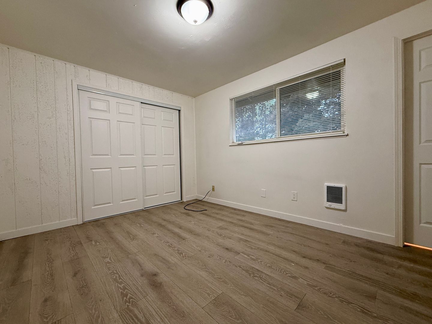 1543 NW Rimrock Dr - Redmond - Oregon - 3 bed, 1.5 bath rental property