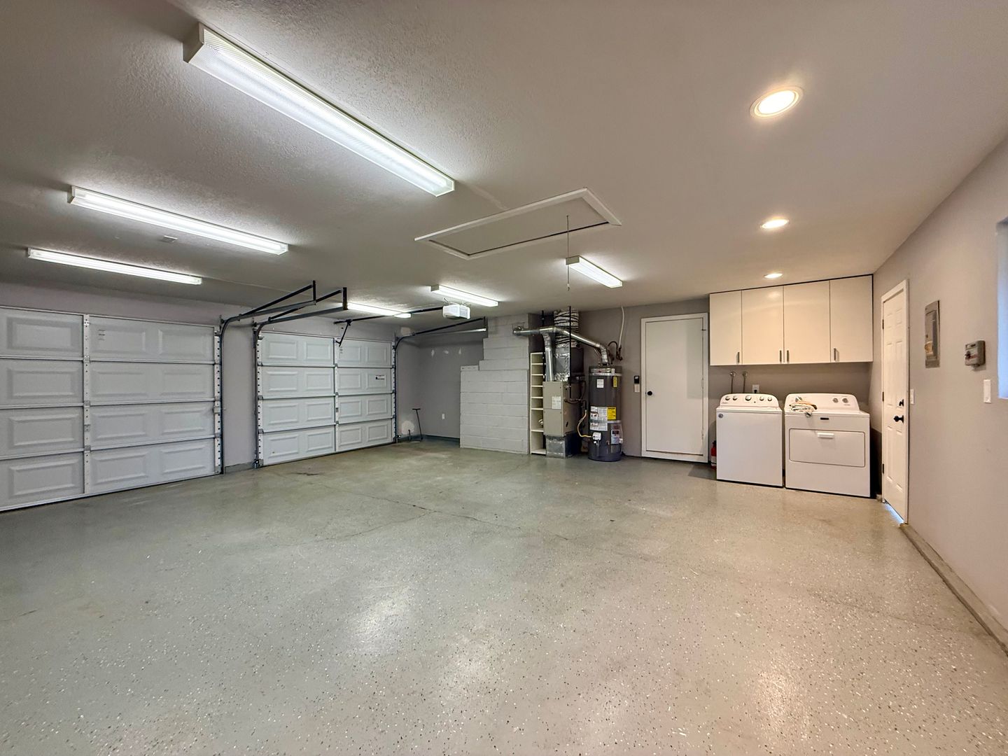 15571 SE Patricia Ct. - Milwaukie - Oregon - 3 bed, 2 bath rental property