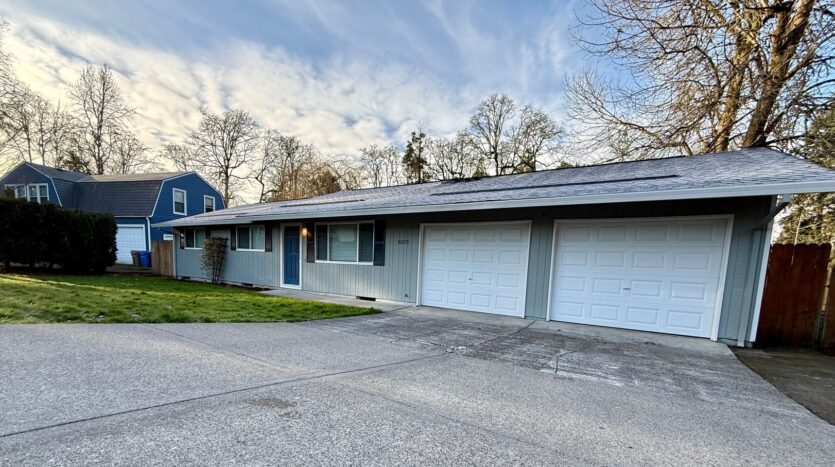 15571 SE Patricia Ct. - Milwaukie - Oregon - 3 bed, 2 bath rental property