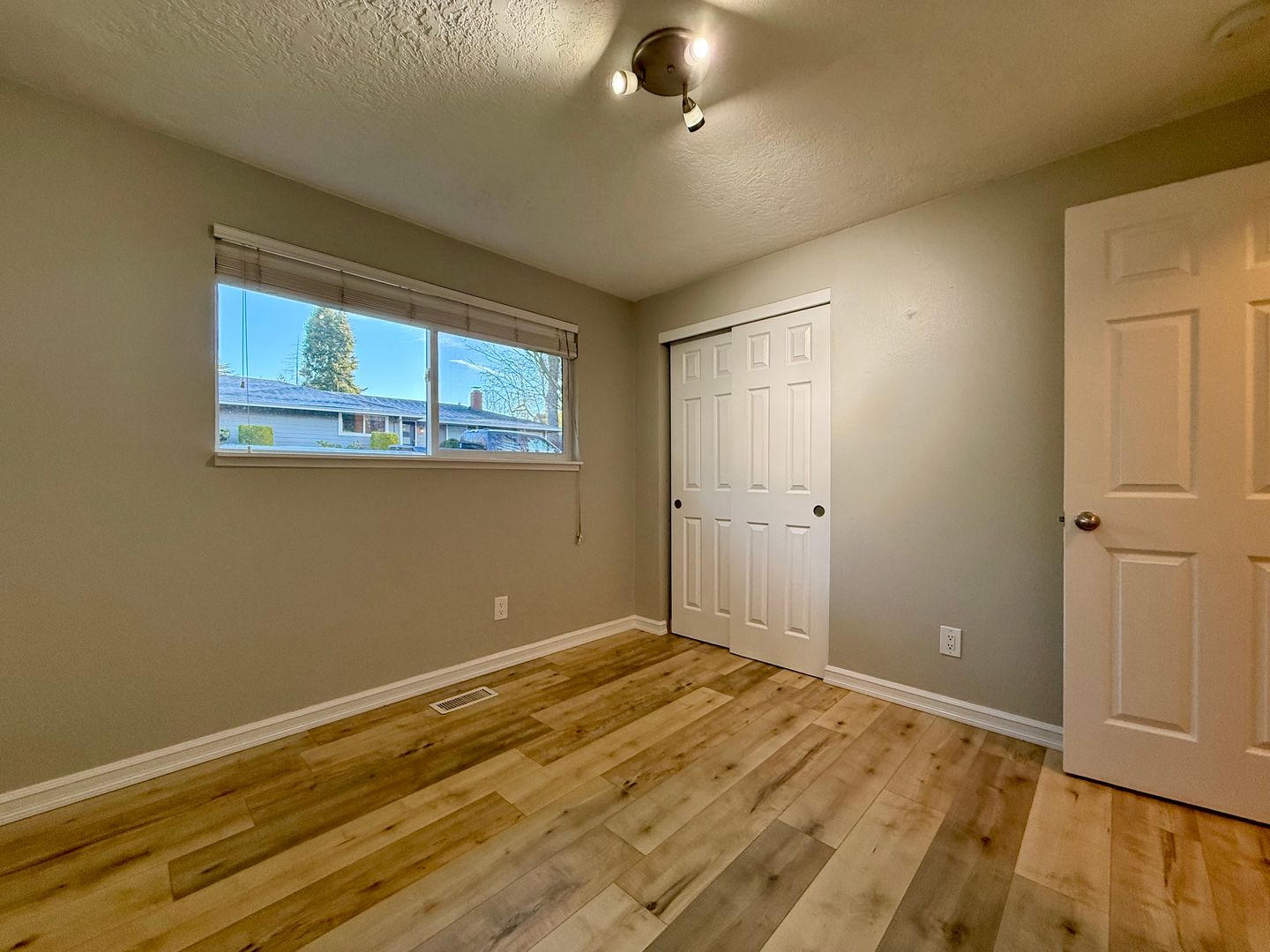 15571 SE Patricia Ct. - Milwaukie - Oregon - 3 bed, 2 bath rental property